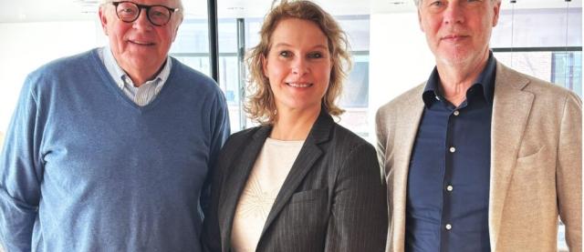 Vlnr: Ton Brinkman (voorzitter PZO), Cristel van de Ven (voorzitter VZN) en Hans Mensonides (bestuurslid PZO)