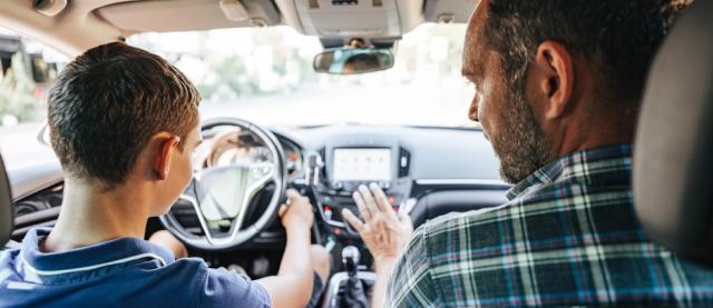 Auto rijschool instructeur