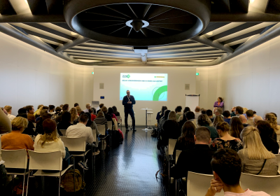 harry geeft workshop op kvk startersdagen