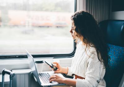 werken vrouw trein vrije rechten