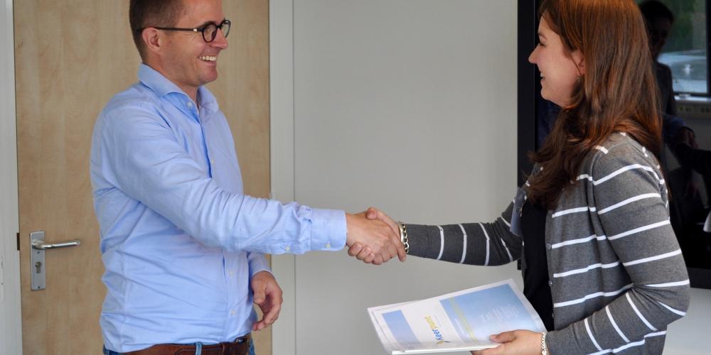 opdracht hand geven advies