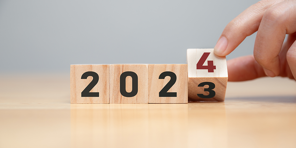 van het jaar 2023 naar 2024