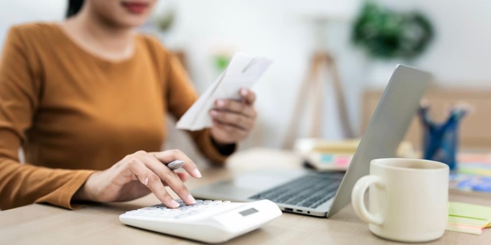 Zzp'er rekent belastingvoordeel uit